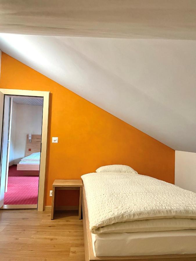 Boutique Und Bier Hotel Des Alpes Fiesch Exterior foto